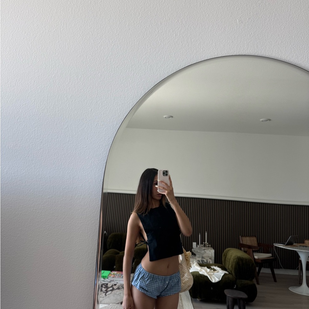 Black side tie crop top by Trois (0)